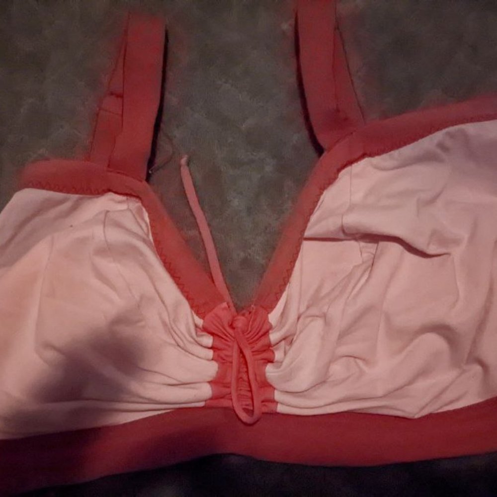 Molke Wireless Cotton Flexi-Size Bra -- 38JJ, 38K, 40J, 40JJ, 42HH, 42J UK size